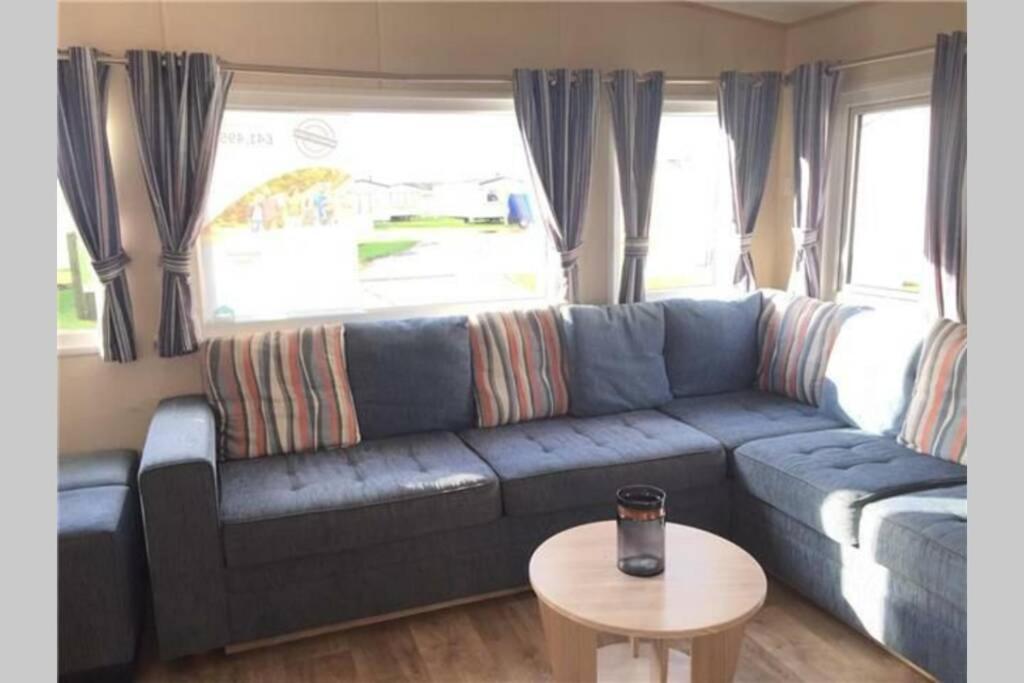 8 Berth Caravan At Parkdean Camber Sands Exterior foto